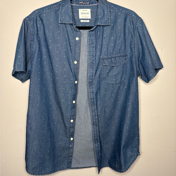 Denim & Flower Blue Short Sleeve Shirt - Picture 3 of 9